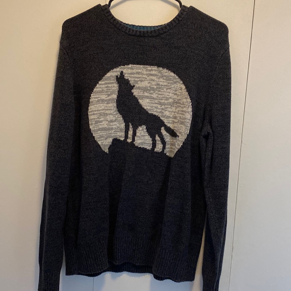 Wolf sweater